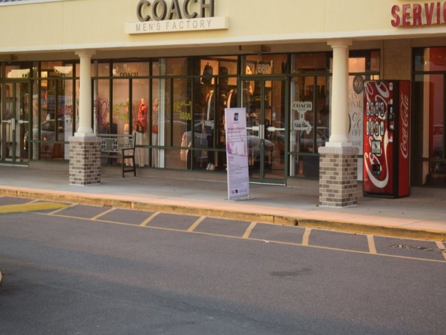 COACH Outlet